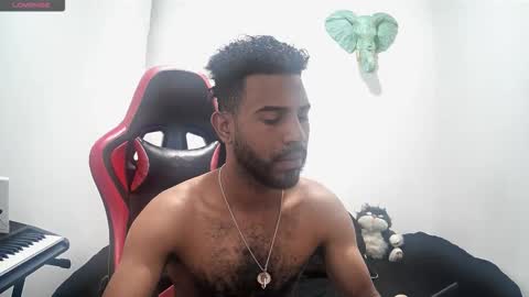 bruce_1111 online show from 11-23-25, 08:30