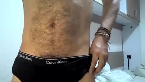 Bruce online show from 03-01-25, 02:44