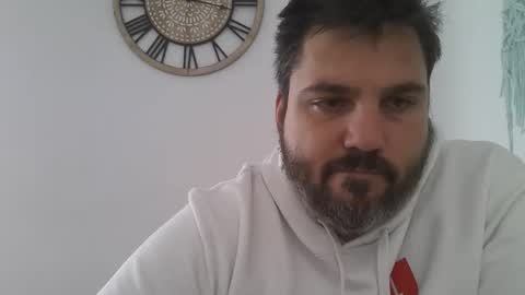 Snapshot of bruce_wayne34 chatting on 03-26-26, 09:15 Bruce Wayne online show from 03-26-26, 09:15