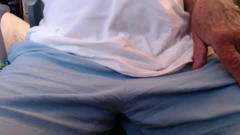 Snapshot of bruceb124u chatting on 10-02-25, 04:25 bruceb124u online show from 10-02-25, 04:25