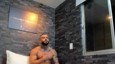 brucedallas online show from 10-28-25, 01:09