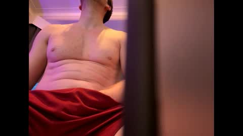 Snapshot of brucelogan80 chatting on 11-27-25, 12:35 brucelogan80 online show from 11-27-25, 12:35