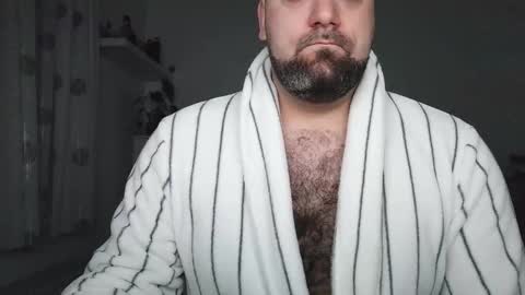 Bruce online show from 10-19-25, 03:51