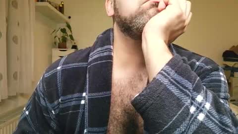 Bruce online show from 10-30-25, 06:41