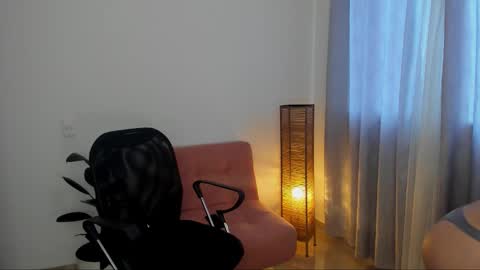 Snapshot of brunadumont chatting on 03-16-26, 10:36 Bruna Dumont online show from 03-16-26, 10:36