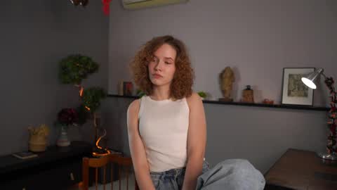 Snapshot of brunaeveritt chatting on 04-16-26, 03:13 Tess online show from 04-16-26, 03:13
