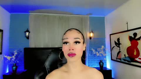Snapshot of brunettesexy11 chatting on 05-02-26, 10:53 ChannelR online show from 05-02-26, 10:53