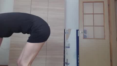 Ellis online show from 12-25-24, 08:18