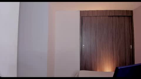 Snapshot of brunnahart chatting on 10-02-25, 07:26 online show from 10-02-25, 07:26