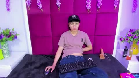 Bruno Cruz online show from 09-21-25, 03:41