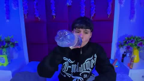 Bruno Cruz online show from 10-03-25, 02:41