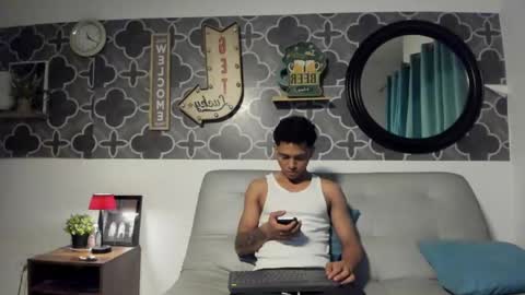 Snapshot of bruno_snow chatting on 04-15-26, 03:57 bruno_snow online show from 04-15-26, 03:57