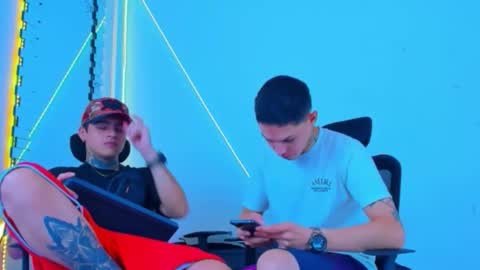 Bruno wild online show from 10-20-25, 01:28