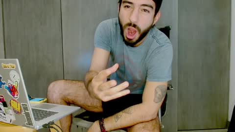 Snapshot of brunobaibe chatting on 01-02-25, 04:24 brunobaibe online show from 01-02-25, 04:24