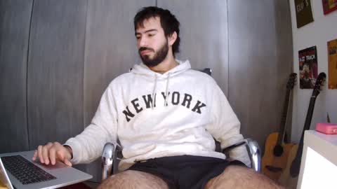 Snapshot of brunobaibe chatting on 01-12-25, 05:22 brunobaibe online show from 01-12-25, 05:22