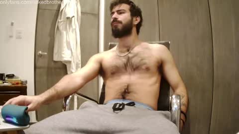 Snapshot of brunobaibe chatting on 02-28-25, 02:31 brunobaibe online show from 02-28-25, 02:31