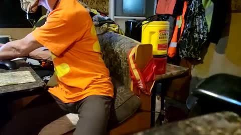 Steve... aka SkinnieDippin aka TimberTramp online show from 01-16-25, 01:25