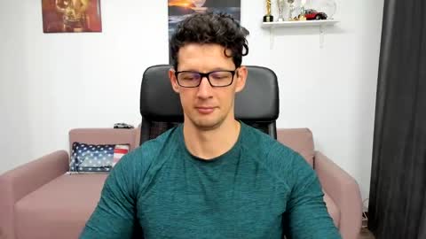 Snapshot of brutusk1 chatting on 12-03-24, 01:21 Brutus K online show from 12-03-24, 01:21