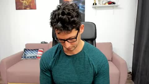 Snapshot of brutusk1 chatting on 12-04-24, 02:04 Brutus K online show from 12-04-24, 02:04