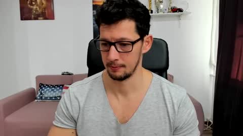 Snapshot of brutusk1 chatting on 01-05-25, 08:32 Brutus K online show from 01-05-25, 08:32