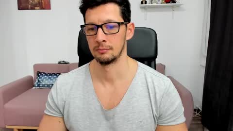 Snapshot of brutusk1 chatting on 01-05-25, 11:37 Brutus K online show from 01-05-25, 11:37