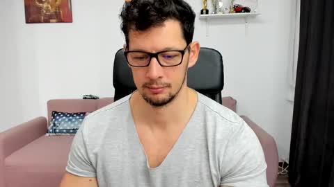 Snapshot of brutusk1 chatting on 01-07-25, 08:03 Brutus K online show from 01-07-25, 08:03