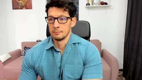 Snapshot of brutusk1 chatting on 01-20-25, 11:35 Brutus K online show from 01-20-25, 11:35