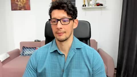 Snapshot of brutusk1 chatting on 01-21-25, 10:19 Brutus K online show from 01-21-25, 10:19