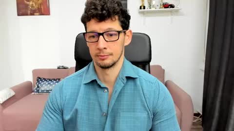 Snapshot of brutusk1 chatting on 01-22-25, 07:57 Brutus K online show from 01-22-25, 07:57