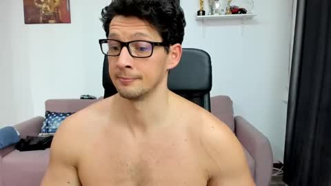 Snapshot of brutusk1 chatting on 02-01-25, 04:44 Brutus K online show from 02-01-25, 04:44