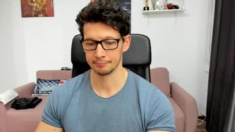 Snapshot of brutusk1 chatting on 02-04-25, 09:28 Brutus K online show from 02-04-25, 09:28