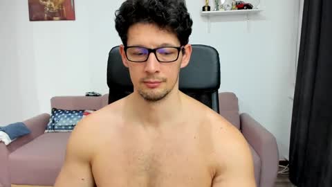 Snapshot of brutusk1 chatting on 02-05-25, 01:44 Brutus K online show from 02-05-25, 01:44