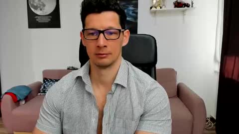 Snapshot of brutusk1 chatting on 03-07-25, 07:52 Brutus K online show from 03-07-25, 07:52