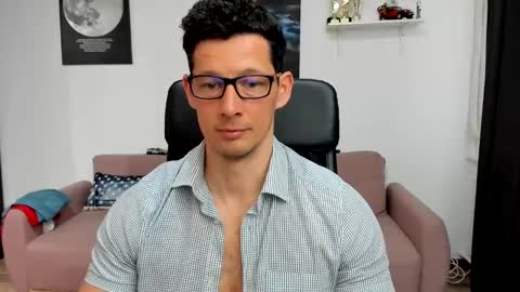 Snapshot of brutusk1 chatting on 03-07-25, 10:56 Brutus K online show from 03-07-25, 10:56