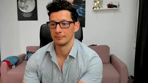 Snapshot of brutusk1 chatting on 03-07-25, 05:06 Brutus K online show from 03-07-25, 05:06