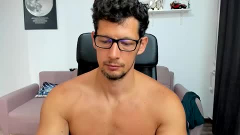 Snapshot of brutusk1 chatting on 09-29-25, 05:45 Brutus K online show from 09-29-25, 05:45