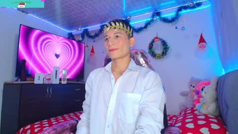 BRYAM INDEPENDENT MODEL online show from 12-14-24, 01:06