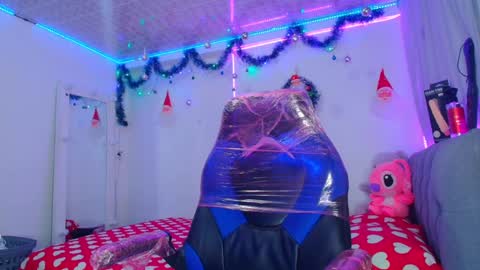BRYAM INDEPENDENT MODEL online show from 12-18-24, 06:21