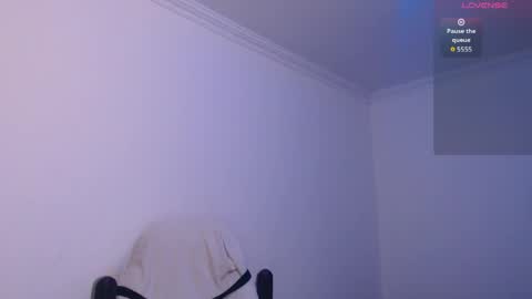 bryamado online show from 04-23-26, 11:42