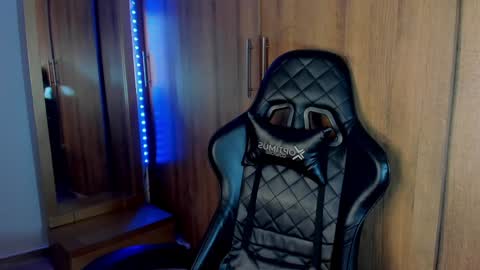 bryan online show from 12-24-24, 06:39