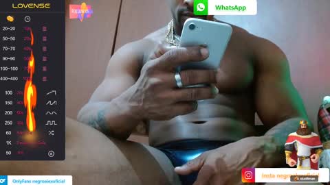 Enjoy the best muscle straws   online show from 02-22-25, 07:03