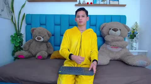 Snapshot of bryan_hotty chatting on 03-02-26, 11:17 Bryan online show from 03-02-26, 11:17