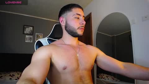 Snapshot of bryan_oficials chatting on 12-02-24, 01:36 bryan_oficials online show from 12-02-24, 01:36