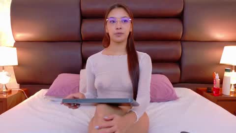 bryannamiller online show from 04-26-26, 01:31