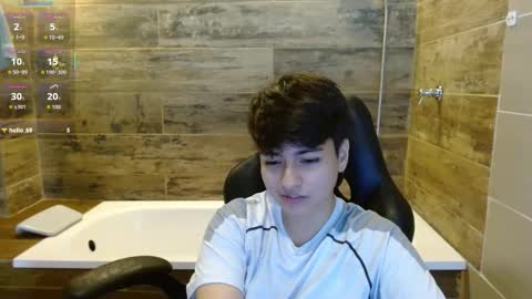 Snapshot of bryce_evans chatting on 03-04-26, 04:02 B R Y C E online show from 03-04-26, 04:02