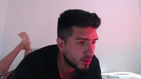 Snapshot of bryperez chatting on 03-08-25, 04:56 bry online show from 03-08-25, 04:56