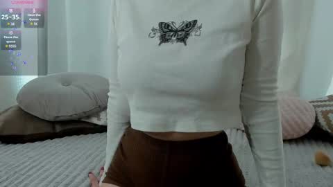 Sabrina  online show from 03-06-25, 07:36