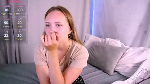 Sabrina  online show from 06-13-26, 04:10