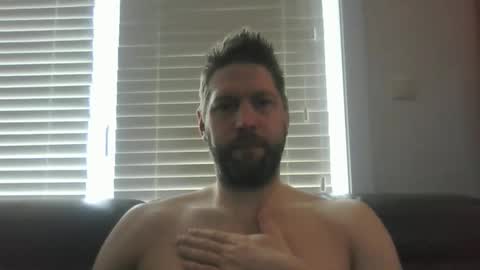 Snapshot of bubblebee1982 chatting on 02-23-26, 08:01 bubblebee1982 online show from 02-23-26, 08:01