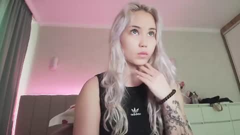 bubblebunny_ online show from 06-10-26, 02:05